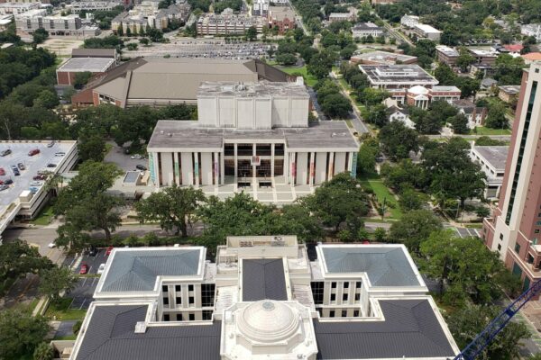Photo shows the state archives and library building and the back of the FLorida Supreme Court